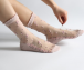 Priehľadné ponožky s kvetmi - ružové